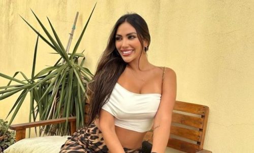 Las Hermosas Tetas de Lesly Reyna